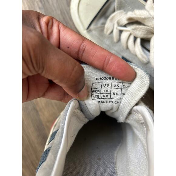 Navy and Grey Suede Pro Keds Size 7.5 - Picture 10 of 10